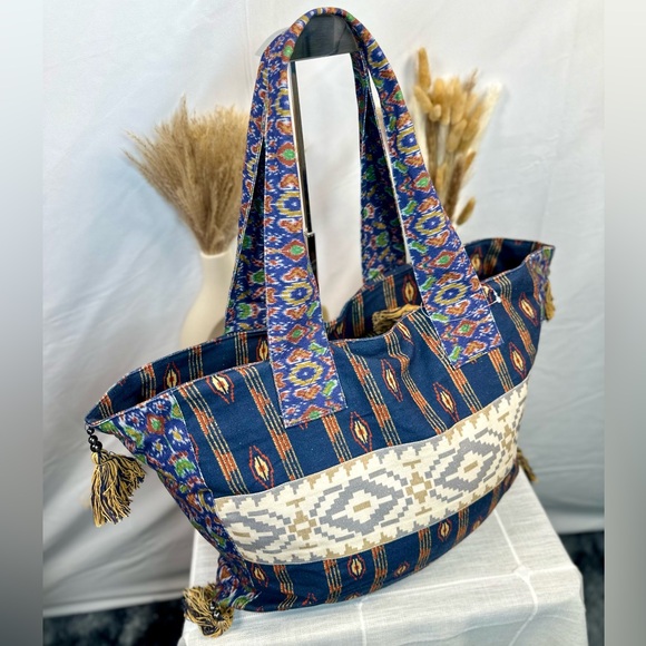 NEW! Free People Southwestern Pattern Basel Tassel Patchwork Tote - Picture 7 of 12